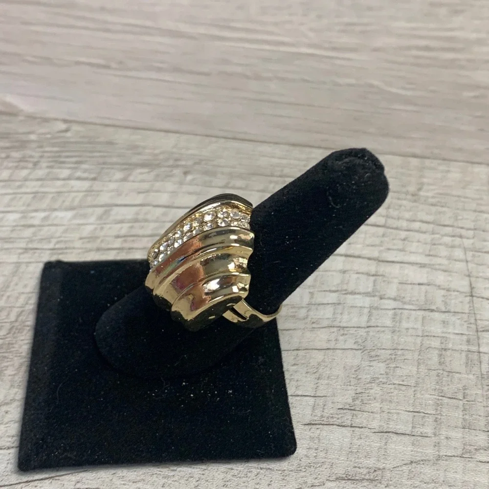 Gold Tone Ribbed Dome Statement Ring Clear Rhinestone Accent Adjustable Size 8.5